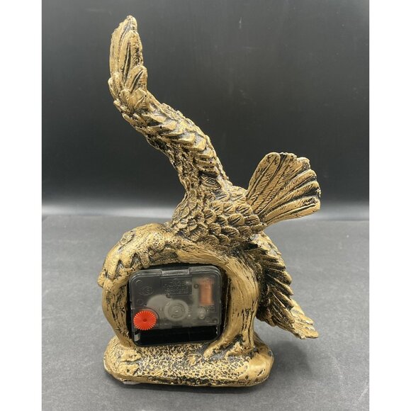 Vintage Desktop Eagle Resin Quartz Clock - Picture 3 of 6